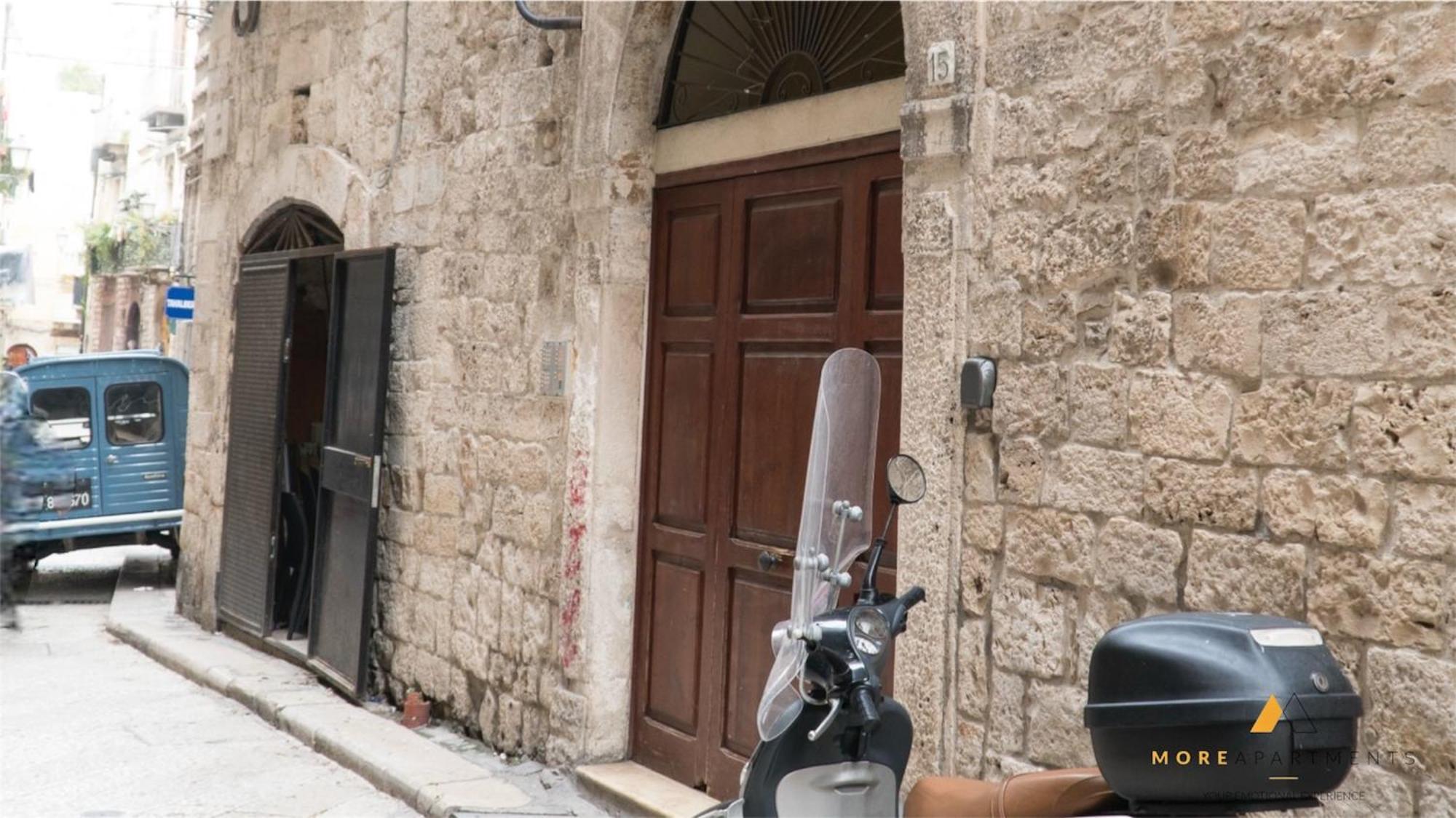 More Apartments Il Ferrarese Bari Eksteriør bilde